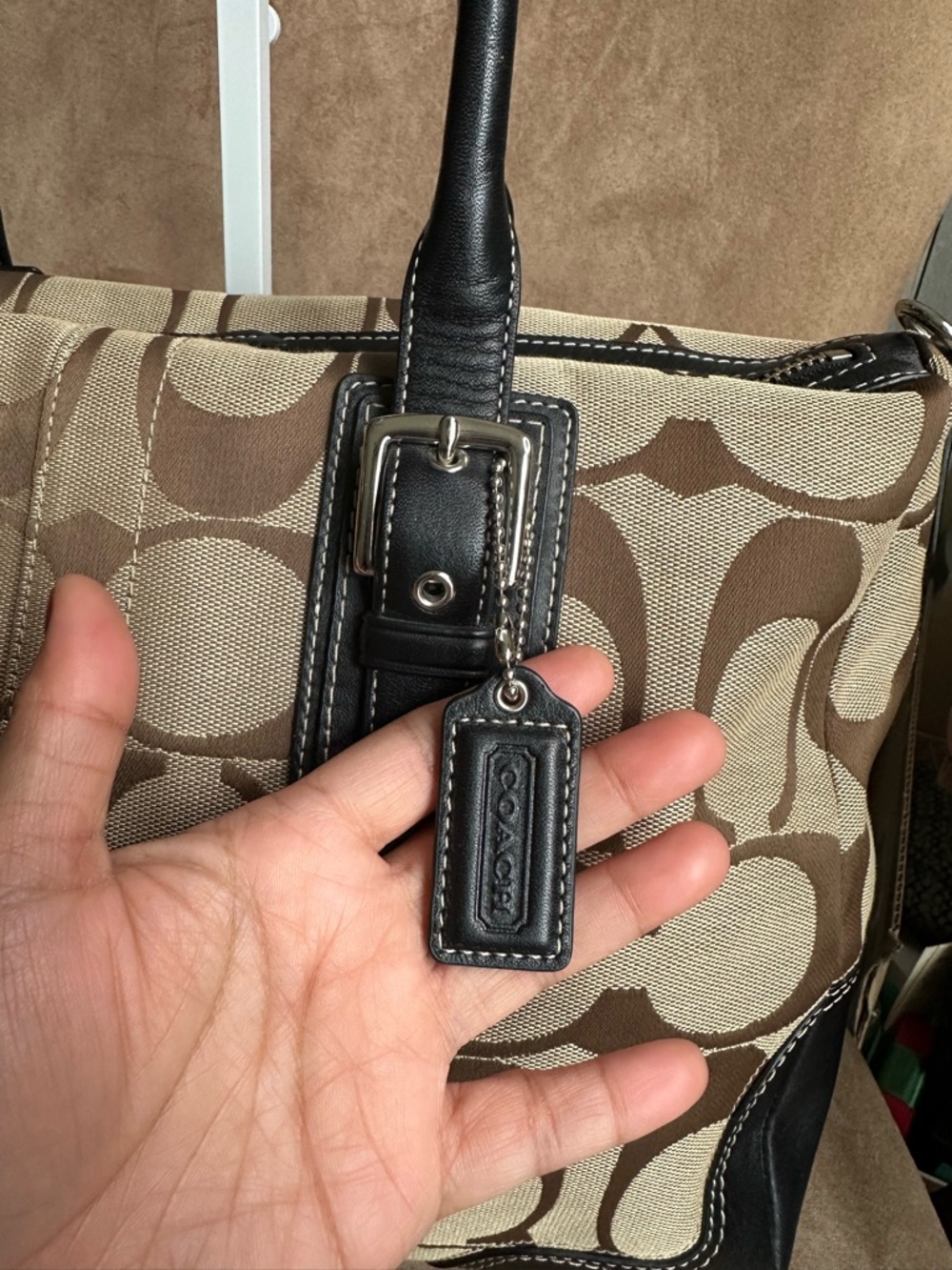 Coach Hampton Signature Large Satchel Brown Style F15670 Good Condition - Picture 2 of 12